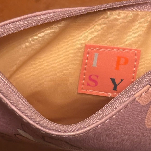 Ipsy Glam Pink Floral Pink Makeup Bag - Picture 5 of 6